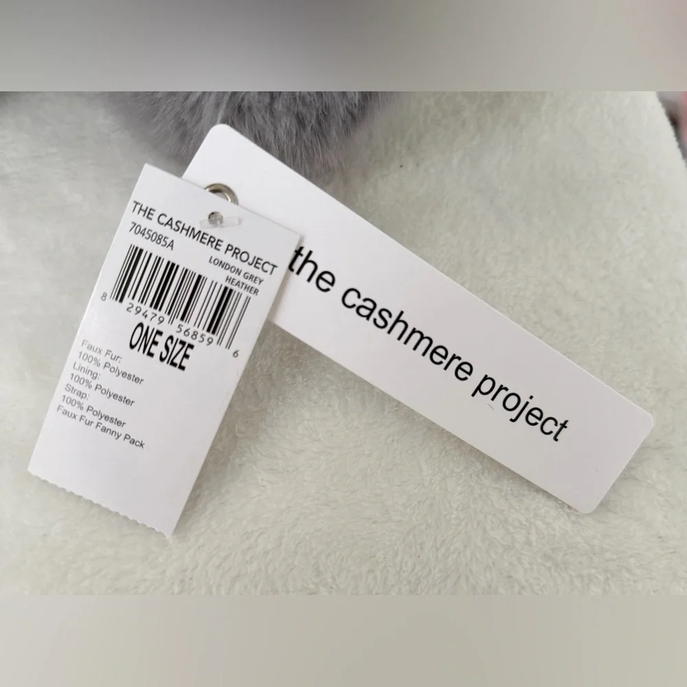 The Cashmere Project FAUX FUR Fuzzy Belt Bag Fanny Pack Gray Siper Soft NEW
